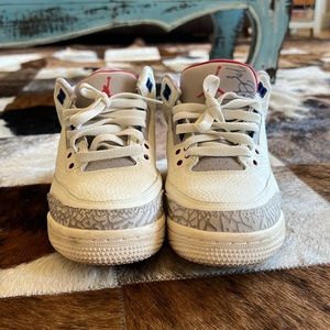 Hardly used// creased white Air Jordan youth